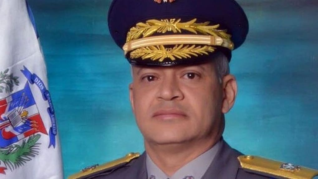 Poder Ejecutivo sustituye director de la Policía tras seis meses en el cargo Poder Ejecutivo sustituye director de la Policía tras seis meses en el cargo