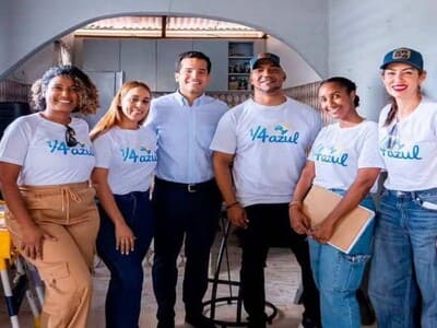 A estos niños entregó Omar Fernández el Fondo Gadiel A estos niños entregó Omar Fernández el Fondo Gadiel