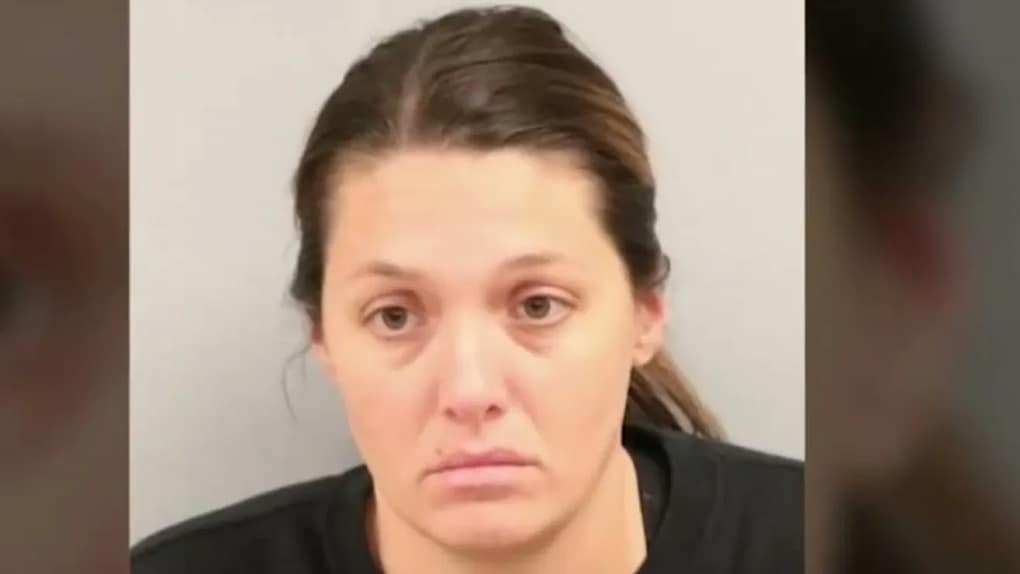 Maestra tuvo un hijo con alumno de 13 en Nueva Jersey Maestra tuvo un hijo con alumno de 13 en Nueva Jersey
