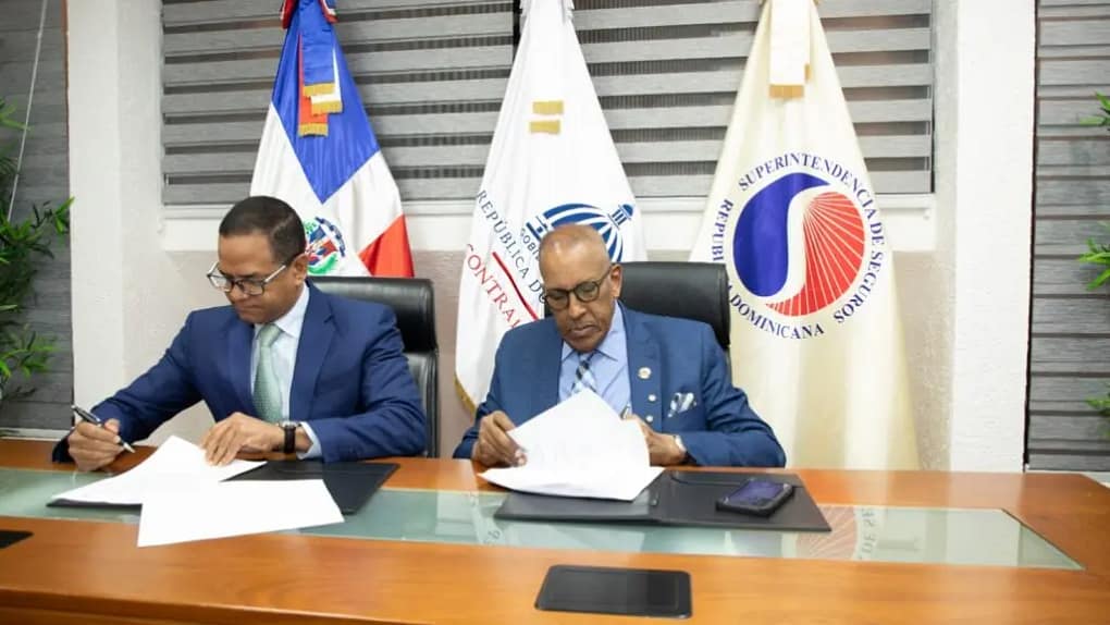 Acuerdan fortalecer control sector asegurador y de fianzas Acuerdan fortalecer control sector asegurador y de fianzas