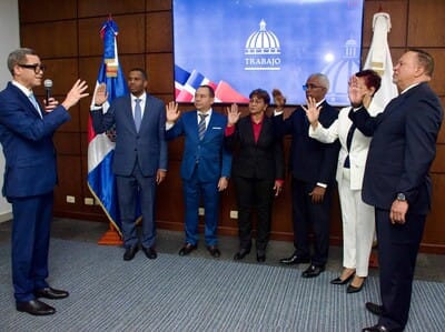 Olivares juramente seis nuevos viceministros en Trabajo Olivares juramente seis nuevos viceministros en Trabajo