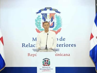 Gobierno dispone ingresos consulados dominicanos al Estado Gobierno dispone ingresos consulados dominicanos al Estado
