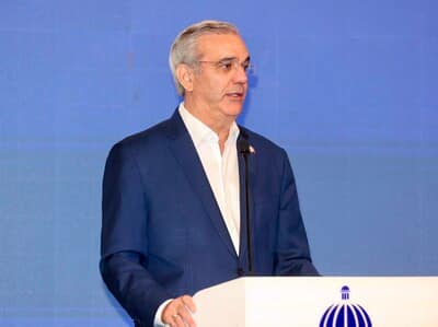 Presidente Abinader felicita a las madres dominicanas Presidente Abinader felicita a las madres dominicanas
