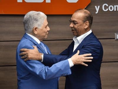 Eduardo Estrella asume como ministro de Obras Públicas Eduardo Estrella asume como ministro de Obras Públicas
