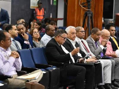 Candidaturas independientes: partidos piden evitar transfuguismo Candidaturas independientes: partidos piden evitar transfuguismo