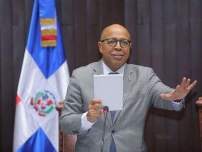 Pacheco reprocha a los grupos que presionan por el Código Penal Pacheco reprocha a los grupos que presionan por el Código Penal