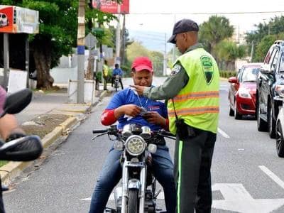 Fuerza del Pueblo insta al Gobierno explicar dinero de las multas Fuerza del Pueblo insta al Gobierno explicar dinero de las multas