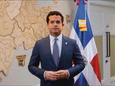 Respuesta de Omar Fernández a la rendición de Abinader Respuesta de Omar Fernández a la rendición de Abinader