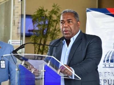 Tony Peña Guaba arma equipo para luchar por candidatura presidencial Tony Peña Guaba arma equipo para luchar por candidatura presidencial