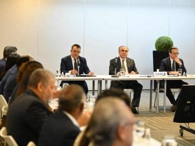 JCE presenta proyecto de la nueva Cédula al Conep y a la ANJE JCE presenta proyecto de la nueva Cédula al Conep y a la ANJE