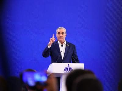 Luis Abinader reafirma su compromiso con la libertad de prensa Luis Abinader reafirma su compromiso con la libertad de prensa