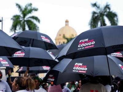 Respaldan proyecto de Código Penal sometido por senador Taveras Respaldan proyecto de Código Penal sometido por senador Taveras