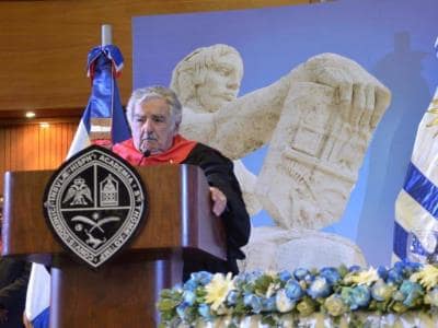 ¿Qué hizo Pepe Mujica en su visita a RD en 2016? ¿Qué hizo Pepe Mujica en su visita a RD en 2016?
