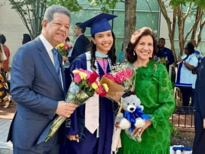 Hija de Leonel Fernández y Margarita Cedeño se gradúa de maestría Hija de Leonel Fernández y Margarita Cedeño se gradúa de maestría