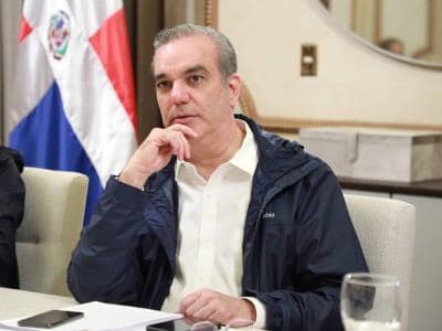 Lluvias obligan a suspender actividades del presidente Luis Abinader Lluvias obligan a suspender actividades del presidente Luis Abinader