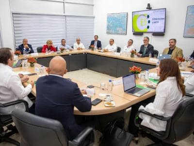 Convocarán al CES para el martes por el tema haitiano Convocarán al CES para el martes por el tema haitiano