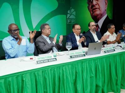Fuerza del Pueblo aprueba reglamento de su Congreso Elector Fuerza del Pueblo aprueba reglamento de su Congreso Elector