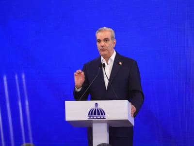 En vivo: Luis Abinader recibe premio internacional al Liderazgo En vivo: Luis Abinader recibe premio internacional al Liderazgo
