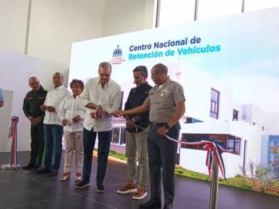 Inaugura Centro Nacional de Retención Vehicular en Pedro Brand Inaugura Centro Nacional de Retención Vehicular en Pedro Brand