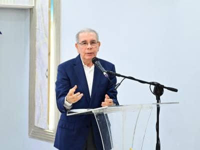 Danilo Medina afirma en Barahona que «el PLD ha despertado Danilo Medina afirma en Barahona que «el PLD ha despertado