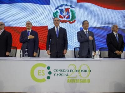 Presidente Abinader llama a la unidad nacional ante crisis en Haití Presidente Abinader llama a la unidad nacional ante crisis en Haití