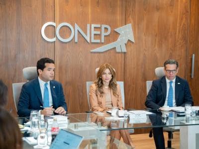 El Conep y el Senado reanudan la mesa de trabajo conjunta El Conep y el Senado reanudan la mesa de trabajo conjunta