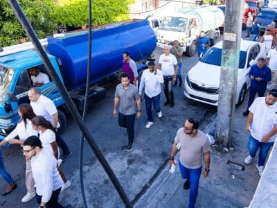 Omar Fernández pide alternativas para garantizar agua a capitaleños Omar Fernández pide alternativas para garantizar agua a capitaleños