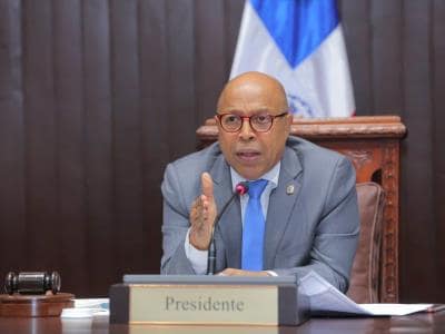 Pacheco advierte grupos buscan frenar aprobación de Código Penal Pacheco advierte grupos buscan frenar aprobación de Código Penal