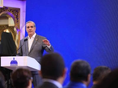 Abinader defiende política de subsidios de su gobierno Abinader defiende política de subsidios de su gobierno