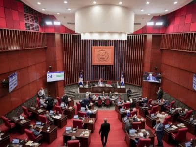 ¿Por qué el Senado no sesiona en la mañana? ¿Por qué el Senado no sesiona en la mañana?