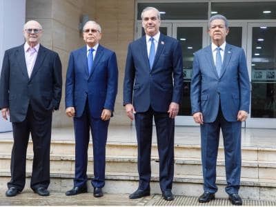 Abinader sigue diálogo nacional sobre Haití; ahora toca con Abinader Abinader sigue diálogo nacional sobre Haití; ahora toca con Abinader