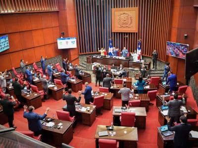 Código Laboral: Senado lo aprueba en segunda lectura Código Laboral: Senado lo aprueba en segunda lectura