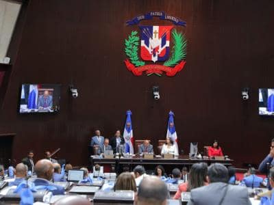 Diputados crean comisión para agrupar cambios al Código Penal Diputados crean comisión para agrupar cambios al Código Penal