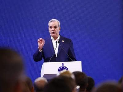 Abinader anuncia aceleración de obras y nuevas inversiones Abinader anuncia aceleración de obras y nuevas inversiones