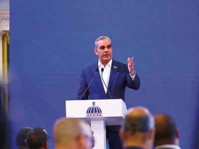 Abinader anuncia continuarán cambios en próximos días Abinader anuncia continuarán cambios en próximos días