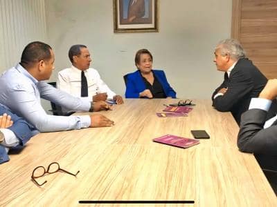 Miembros del PLD renuncian antes de ir al tribunal disciplinario Miembros del PLD renuncian antes de ir al tribunal disciplinario
