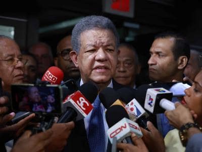 Leonel a Abinader: para saber que el pollo subió no hay que ir lejos Leonel a Abinader: para saber que el pollo subió no hay que ir lejos