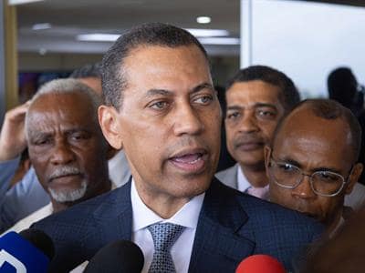 Guido cuestiona métodos de la oposición contra Gobierno Luis Abinader Guido cuestiona métodos de la oposición contra Gobierno Luis Abinader