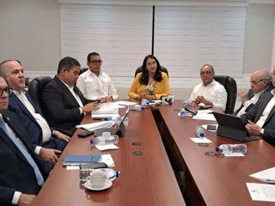 Unifican tres proyectos para modificación Ley de Salud Mental Unifican tres proyectos para modificación Ley de Salud Mental