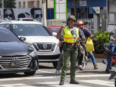 Suspende de oficio licitación de pitos de la Digesett Suspende de oficio licitación de pitos de la Digesett