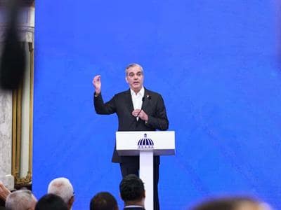 Abinader resalta mejoras en la democracia dominicana Abinader resalta mejoras en la democracia dominicana