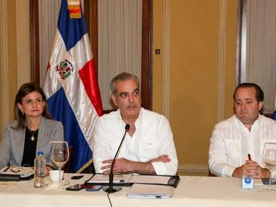 Melissa obliga a suspender la docencia y limitar labores 8 provincias Melissa obliga a suspender la docencia y limitar labores 8 provincias
