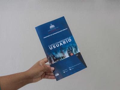 Cartas Compromiso ahora serán Cartas de Servicios Cartas Compromiso ahora serán Cartas de Servicios