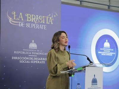 Gobierno entrega Bono Navideño a más de 1 millón 400 mil personas Gobierno entrega Bono Navideño a más de 1 millón 400 mil personas