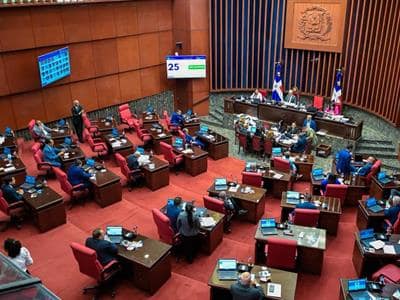 Congreso aprueba el Código Procesal a seis días del ultimátum del TC Congreso aprueba el Código Procesal a seis días del ultimátum del TC