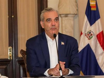 Abinader advierte irá a tribunales si Aerodom no construye terminal Abinader advierte irá a tribunales si Aerodom no construye terminal