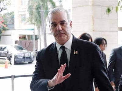 Abinader define a Ramón Alburquerque como ejemplo de superación Abinader define a Ramón Alburquerque como ejemplo de superación
