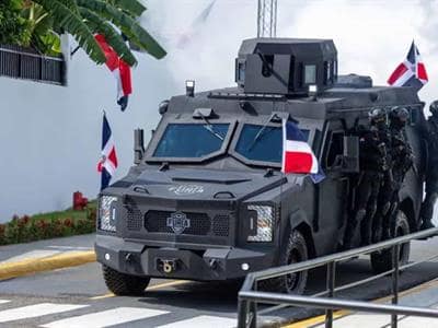 Presentan primer vehículo militar blindado ensamblado en el país Presentan primer vehículo militar blindado ensamblado en el país
