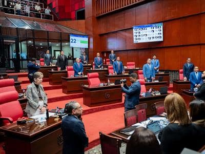 El Senado desoyó advertencias en ley que despenaliza a alcaldes El Senado desoyó advertencias en ley que despenaliza a alcaldes