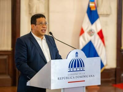 Contrataciones Públicas defiende exclusividad del SNS Contrataciones Públicas defiende exclusividad del SNS